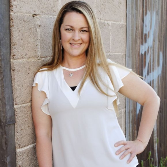 Flutter Sleeve Blouse - Picture 2 of 5